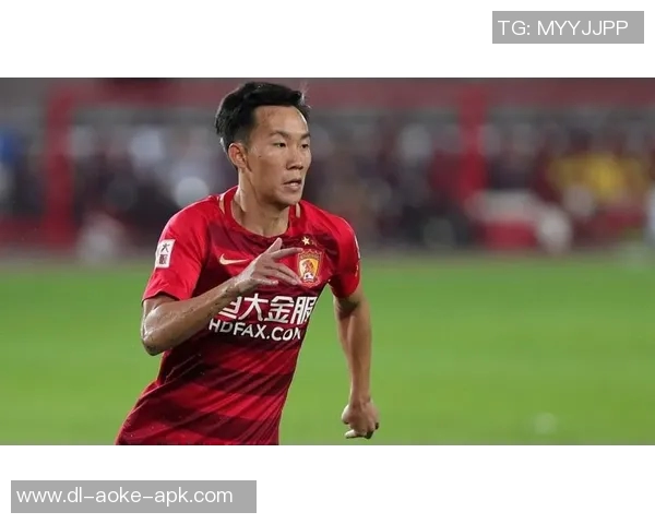 陈泽鹏：从青训新星到职业赛场的足球梦想之路